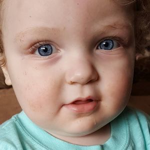 Meet your Posher, Carolyn