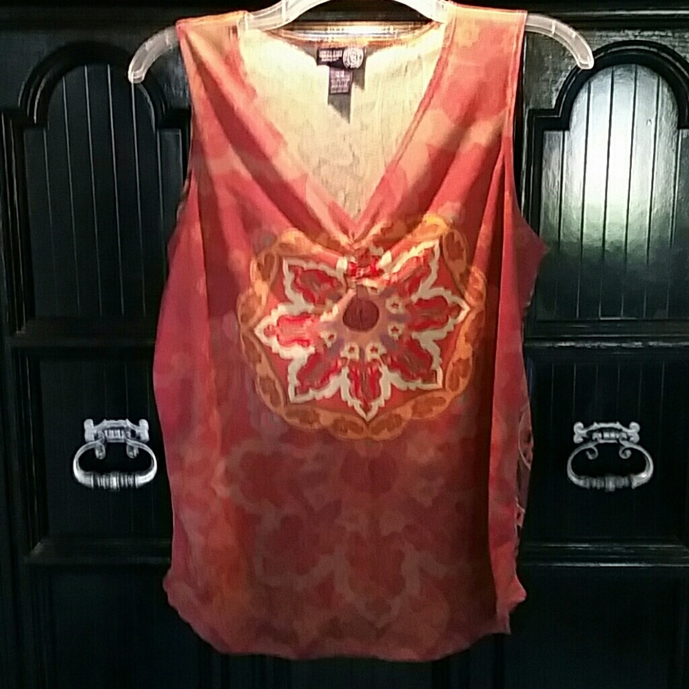 Paisley sleeveless shirt