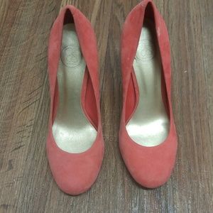 Jessica Simpson Heels