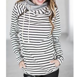 Mindy Mae's Market Doublehood Sweatshirt BRAND NEW