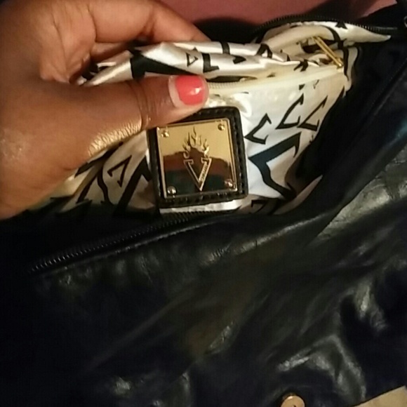 Volatile Handbag/ Crossbody Bag - Picture 3 of 5