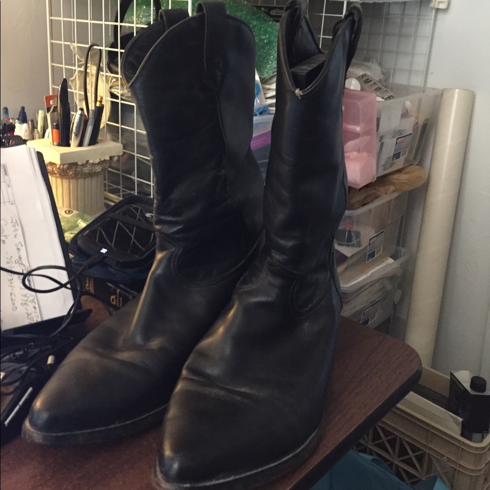 Western boots - Picture 2 of 3