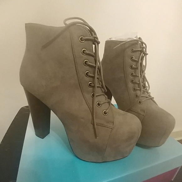 Taupe platform booties - Picture 2 of 4
