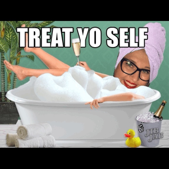 Meet your Posher, Jen - Picture 4 of 5