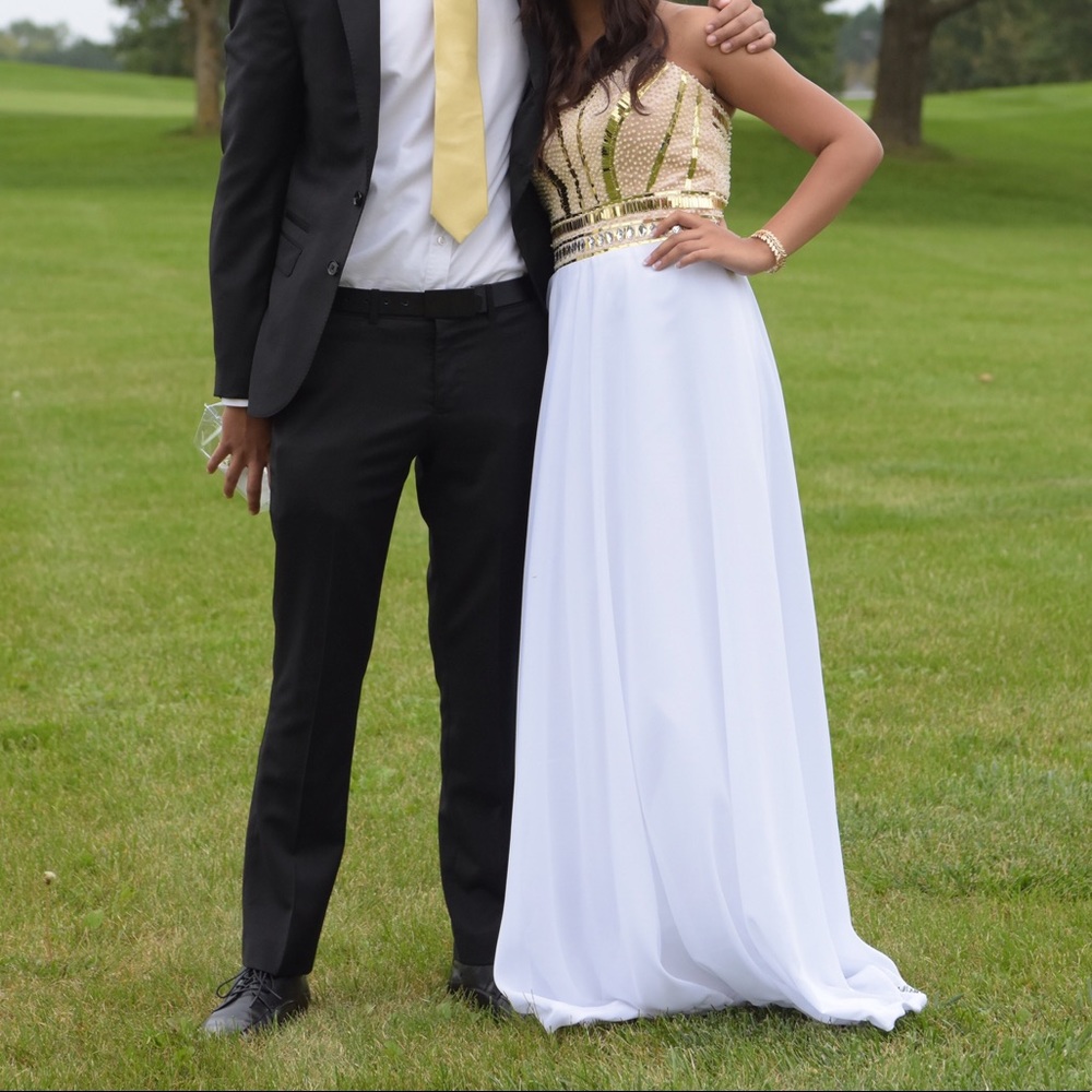 homecoming/ prom dress