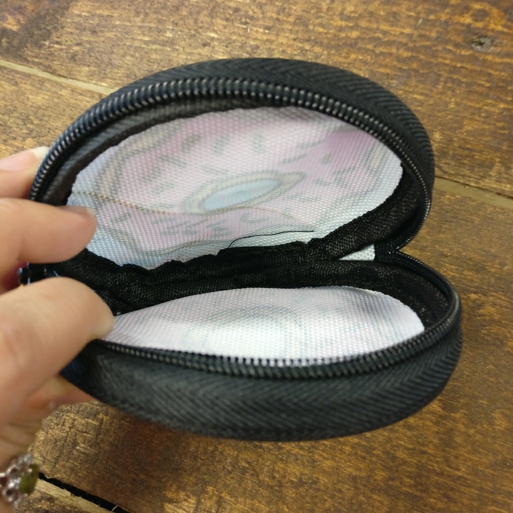 DoughNOT Steal My Change Pouch! Round, brand new! - Picture 5 of 8