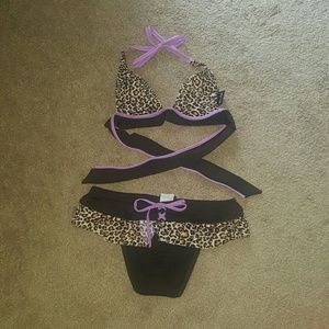 Hurley animal print bikini