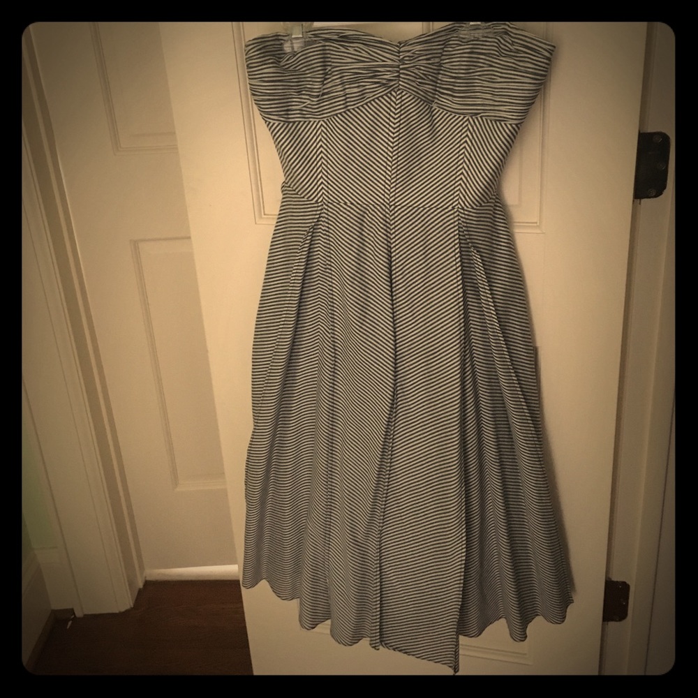 Shani dress - size 4