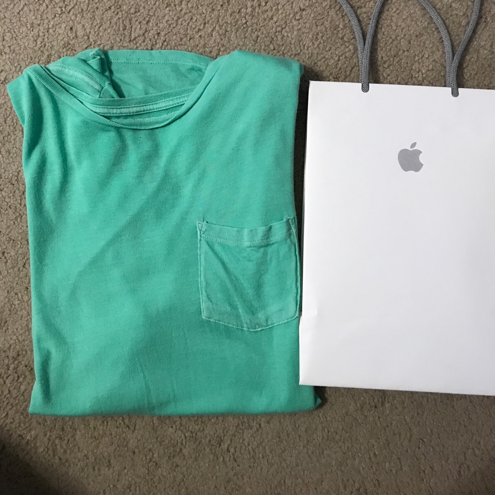Mint green pocket t-shirt