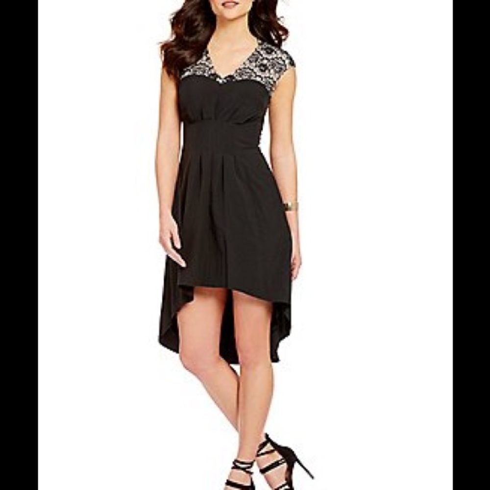 🆕🌸Chelsea & Violet High-Low Dress