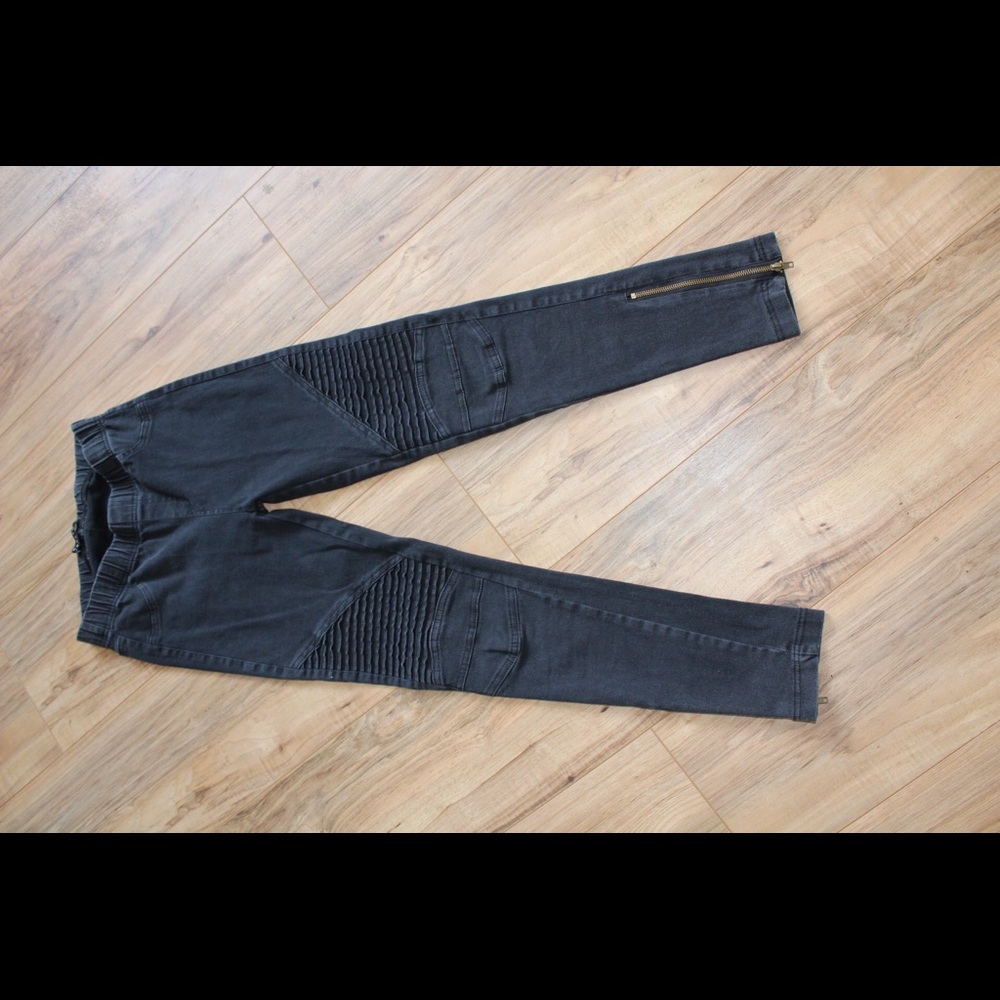 black motto jeggings