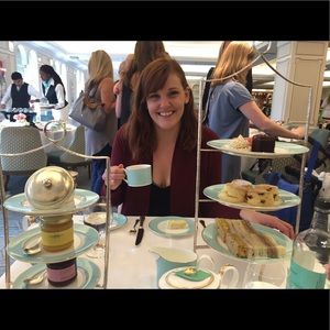 Meet your Posher, Amy