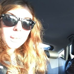 Meet your Posher, Tori