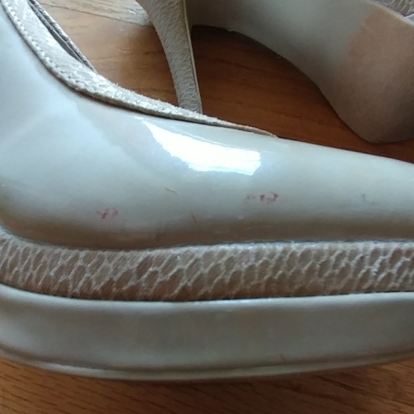 BABY PHAT CHANCE PATENT SNAKE SKIN HEELS. SIZE 10 - Picture 4 of 8