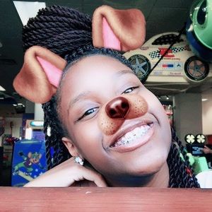 Meet your Posher, Symone