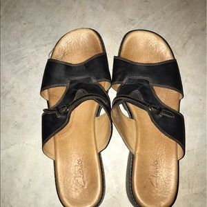 Clarks slide on shoes