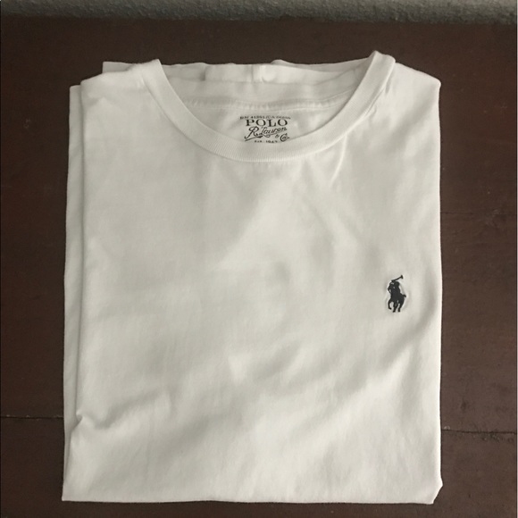 Bundle of 3 Polo Tshirts - Picture 3 of 4