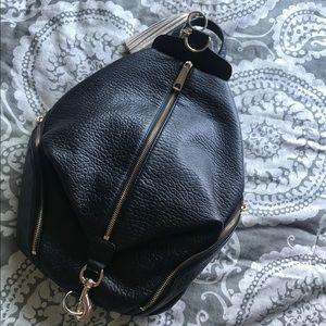 TREND 🚨 Rebecca Minkoff Julian backpack