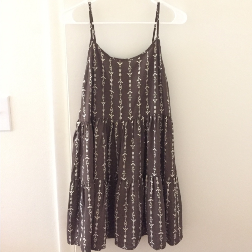 NWOT Flowy summer dress