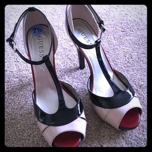 Guess classic strap heels 7.5