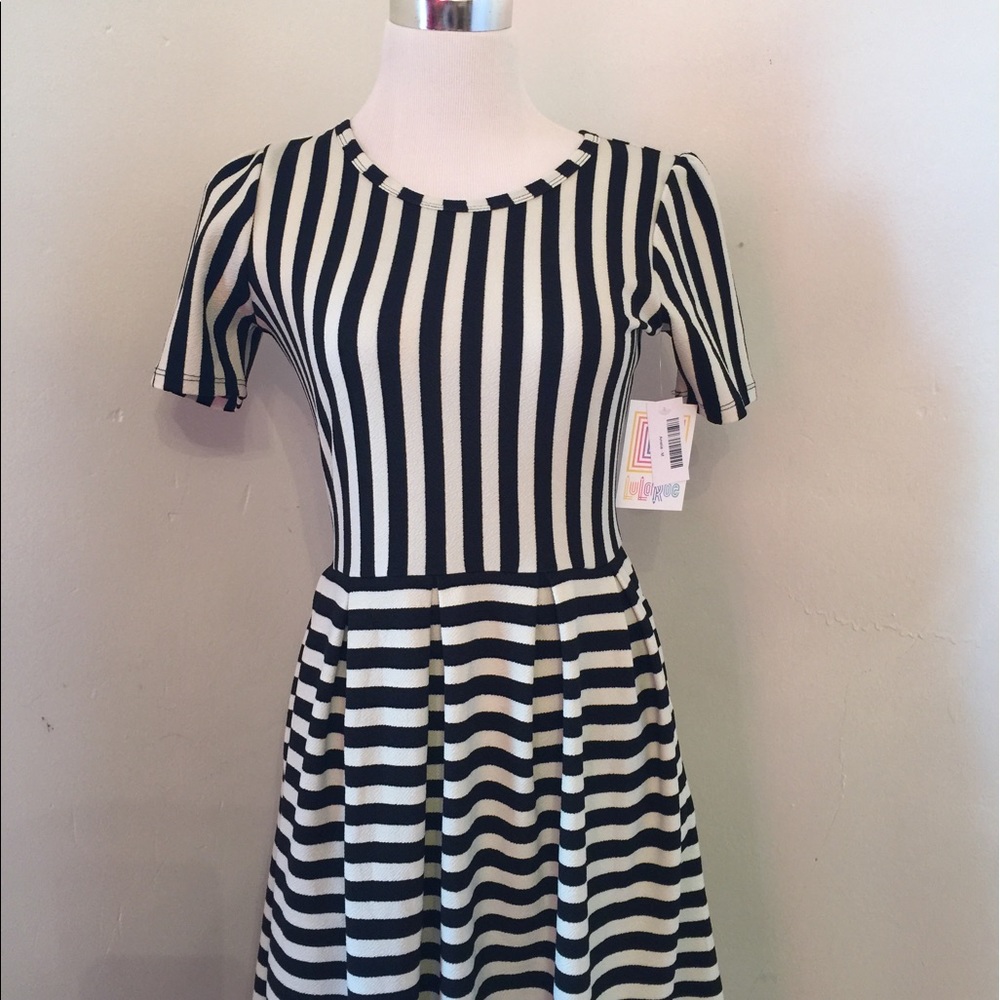 LuLaRoe Amelia Dress