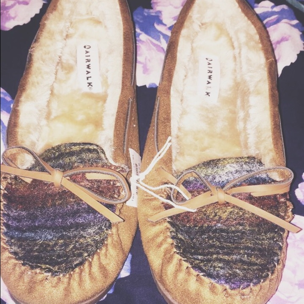 BNWT Aztec Slippers