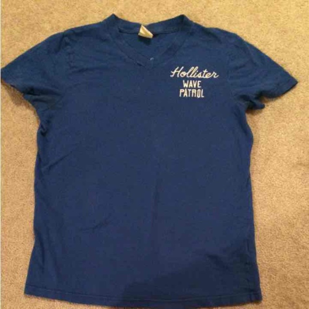 Hollister T-Shirt