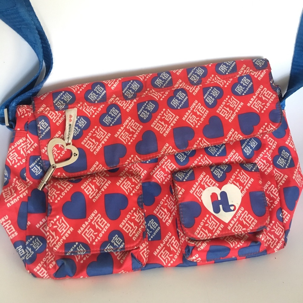 Harajuku tote with hearts
