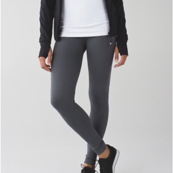 lululemon athletica Pants - Lululemon Slate Grey Zone in Leggings (size 4)