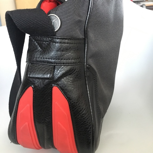 Puma carry on tote - Picture 5 of 5