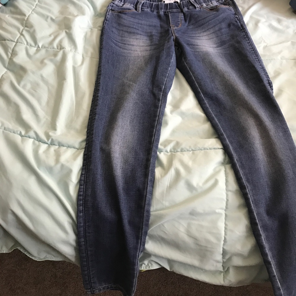 Jeans - Picture 2 of 5