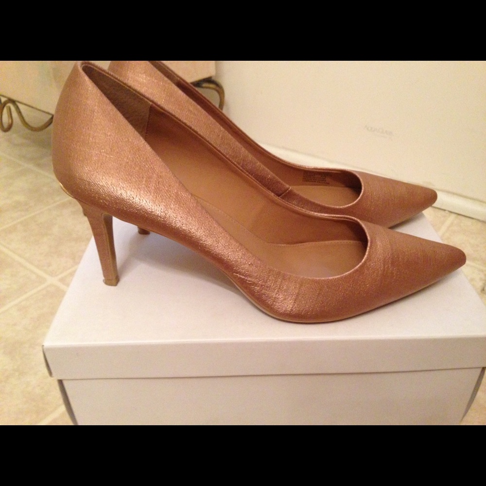BLUSH NUDE COATED MATTE LINEN/Rose Gold GAYLE