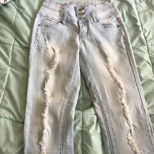 High waisted ripped jeans