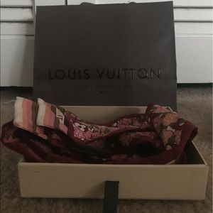 Louis Vuitton Scarf