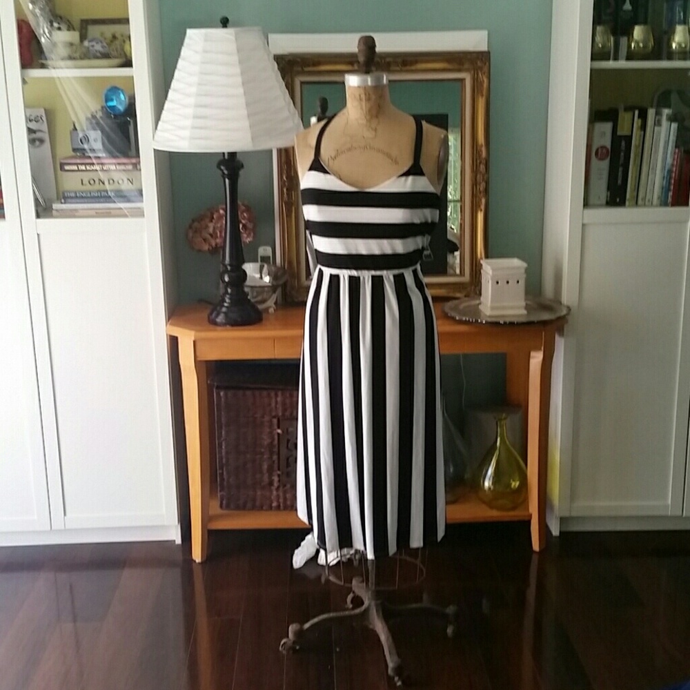 Cute black and white stripped dress!