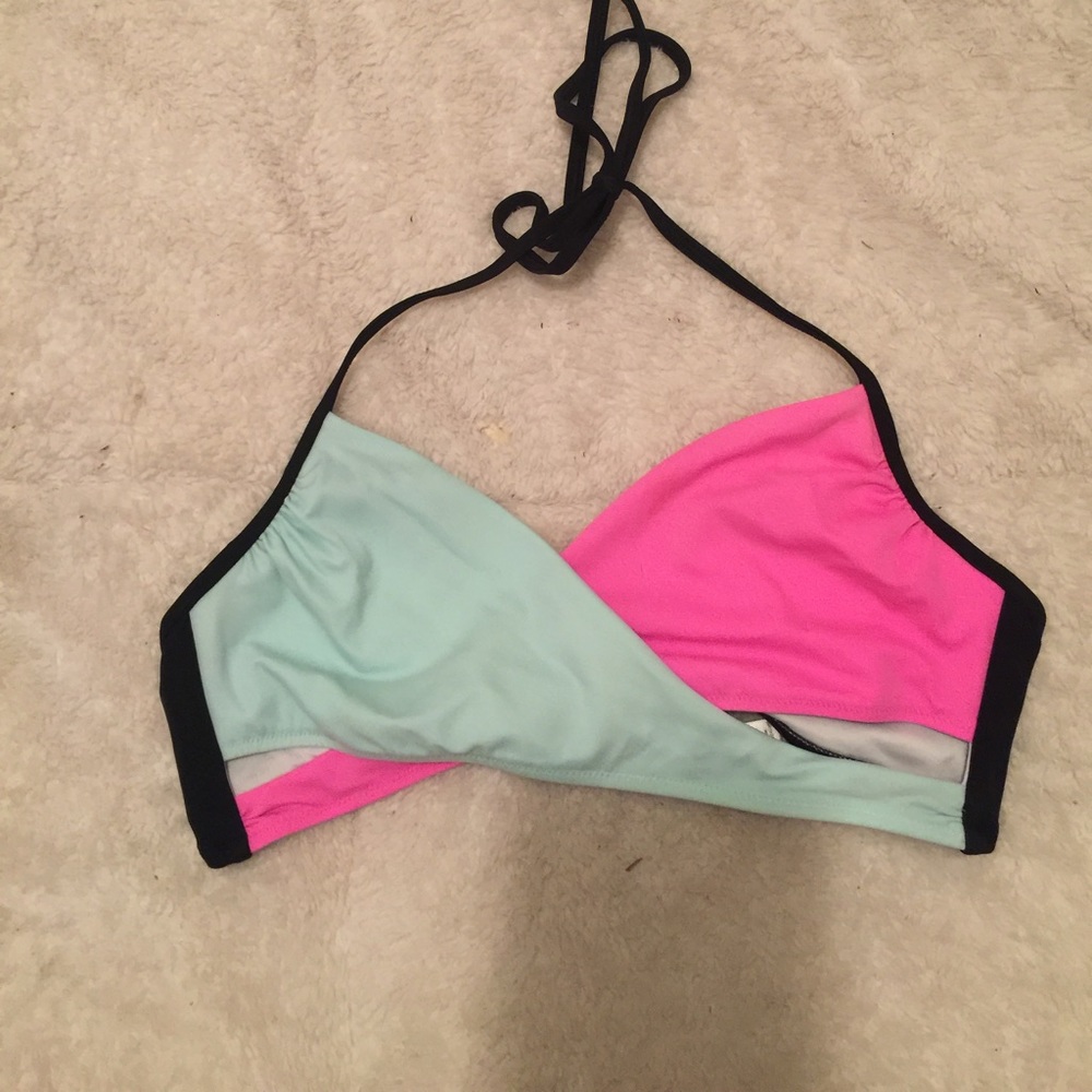 VS PINK swim top