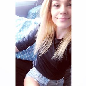 Meet your Posher, Hannah