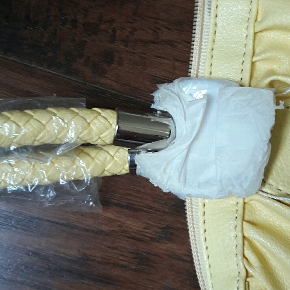 Yellow Ruffle Bag - Picture 3 of 6