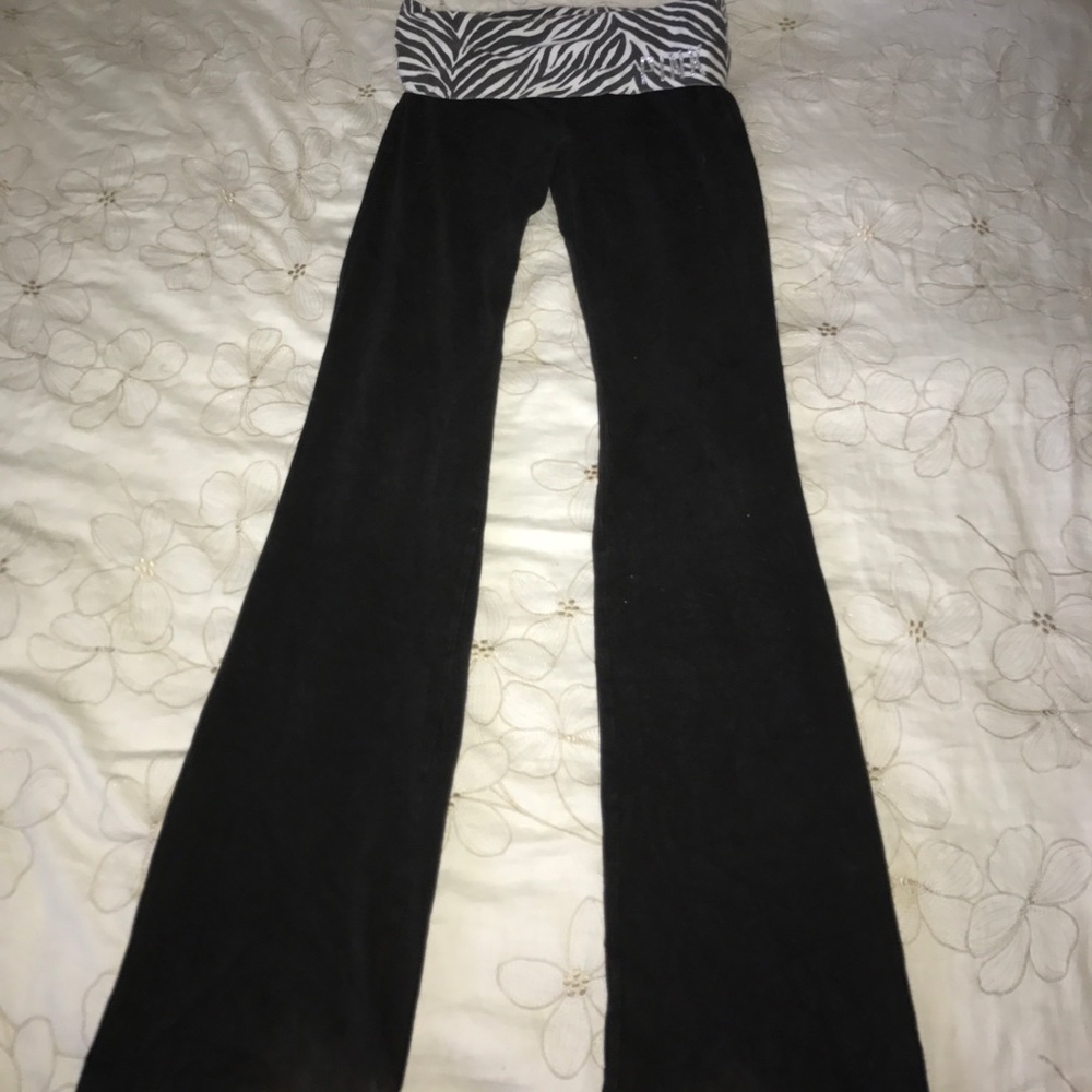 💝MOTHERSDAYSALE💝pink zebra yoga pants