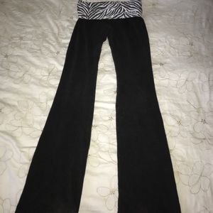 💝MOTHERSDAYSALE💝pink zebra yoga pants