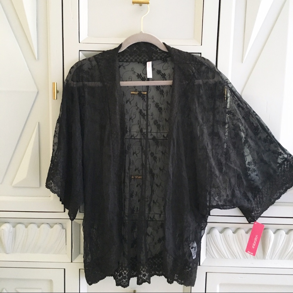 NEW black kimono