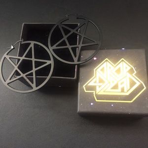 DROP DEAD PENTAGRAM HOOP EARRINGS. BRAND NEW W/BOX