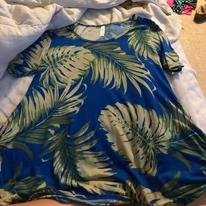 LuLaRoe perfect tee