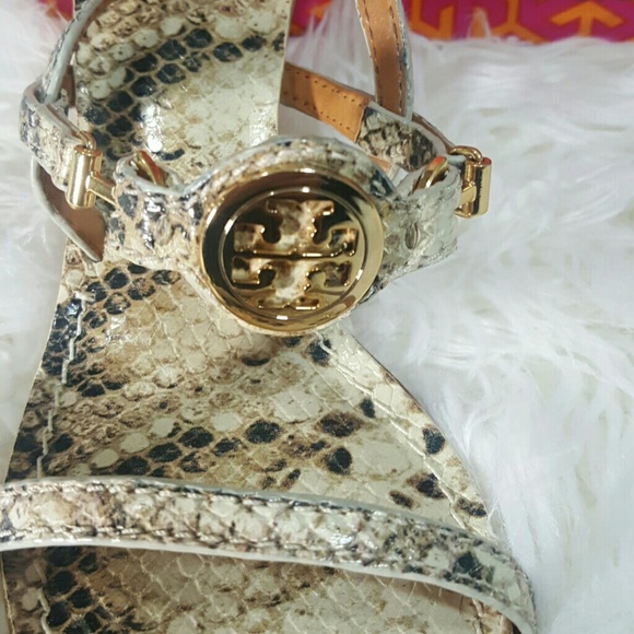 Authentic tory Burch strappy sandals - Picture 2 of 6