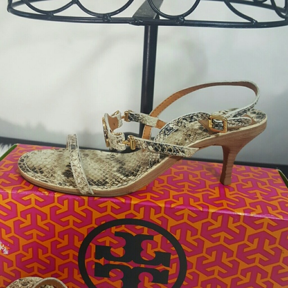 Authentic tory Burch strappy sandals - Picture 3 of 6
