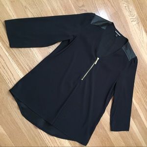EXPRESS BLACK 1/2 ZIP BLOUSE