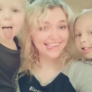 Meet your Posher, Mallory