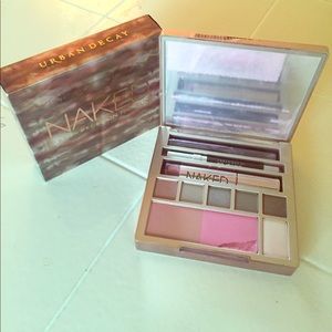 Urban Decay Naked On The Run