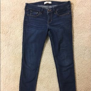 Hollister Super Skinny Jeans