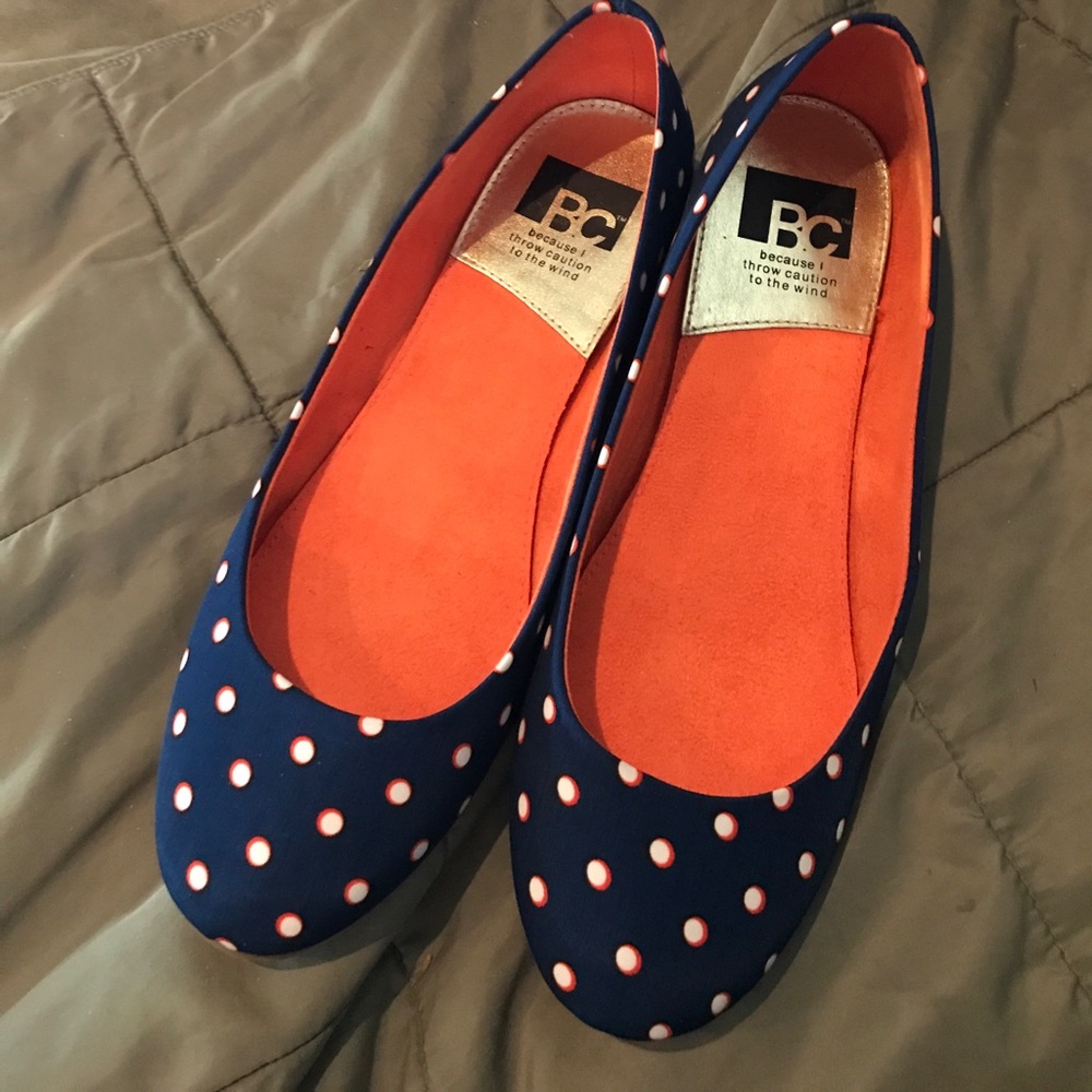 Cute Blue/White Polka Dot Flats 🍉